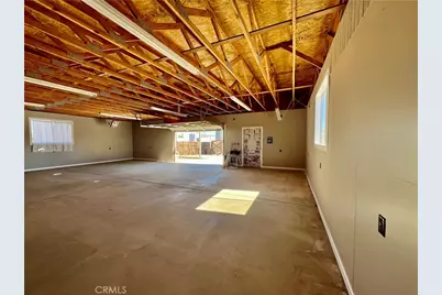 7150 Redwood Avenue, Hesperia, CA 92345 - Photo 35