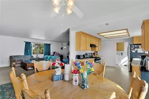 32361 Spinel, Lucerne Valley, CA 92356 - Photo 11