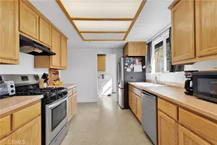 32361 Spinel, Lucerne Valley, CA 92356 - Photo 3