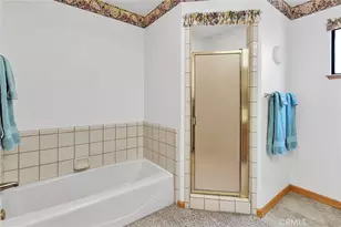 12574 Sarsi Ct, Apple Valley, CA 92308 - Photo 21