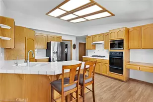 12574 Sarsi Ct, Apple Valley, CA 92308 - Photo 11