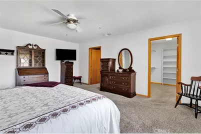 12574 Sarsi Court, Apple Valley, CA 92308 - Photo 13