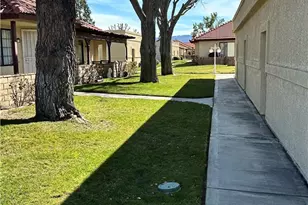 19269 Elm Dr, Apple Valley, CA 92308 - Photo 5