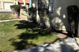 19269 Elm Dr, Apple Valley, CA 92308 - Photo 7