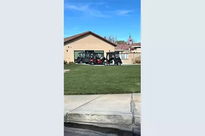 19269 Elm Drive, Apple Valley, CA 92308 - Photo 9