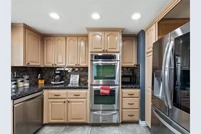 19786 Symeron Road, Apple Valley, CA 92307 - Photo 29