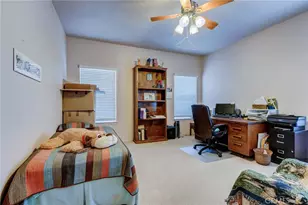 8605 Cantel Ct, Oak Hills, CA 92344 - Photo 37