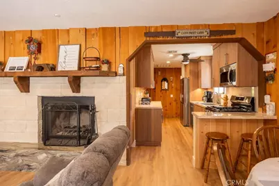 803 Robinhood Boulevard, Big Bear City, CA 92314 - Photo 31