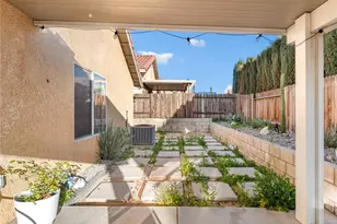 17557 Caprice, Victorville, CA 92395 - Photo 27