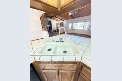 7576 Peach Avenue, Hesperia, CA 92345 - Photo 11