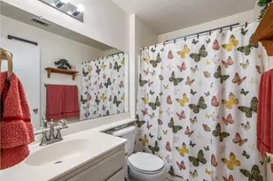 17956 Kendall Cir, Adelanto, CA 92301 - Photo 21