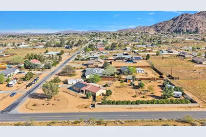 16535 Candlewood, Apple Valley, CA 92307 - Photo 53