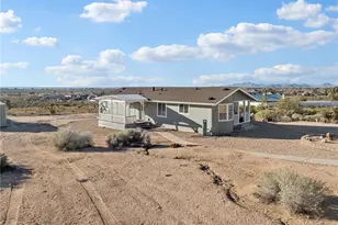 21972 Ocotillo Way, Apple Valley, CA 92308 - Photo 7