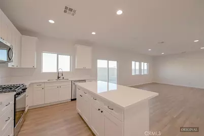 10710 Quarter Horse Avenue, Hesperia, CA 92345 - Photo 11