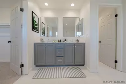 10710 Quarter Horse Avenue, Hesperia, CA 92345 - Photo 21