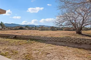 9550 Riggins, Phelan, CA 92371 - Photo 33