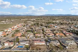 9550 Riggins, Phelan, CA 92371 - Photo 47