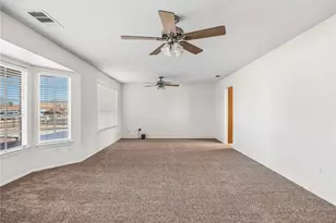 9550 Riggins, Phelan, CA 92371 - Photo 3