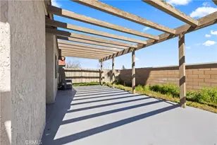 12207 Merrod, Victorville, CA 92395 - Photo 27
