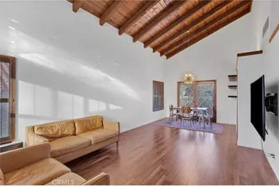 13685 Hidden Valley Road, Victorville, CA 92395 - Photo 11