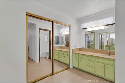 13685 Hidden Valley Road, Victorville, CA 92395 - Photo 33