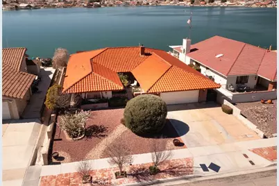 26576 Bluewater, Helendale, CA 92342 - Photo 3