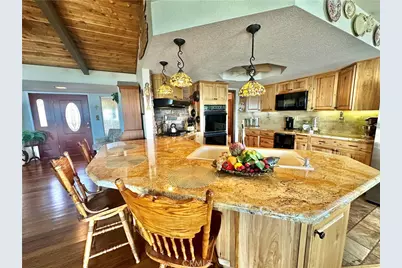 26576 Bluewater, Helendale, CA 92342 - Photo 13