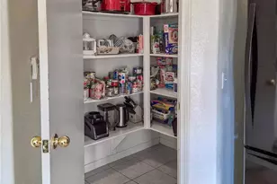 11893 Pepperwood St, Victorville, CA 92392 - Photo 21