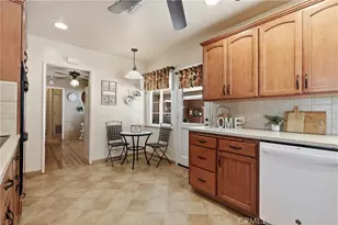 955 W G St, Ontario, CA 91762 - Photo 15