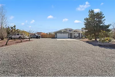 1213 Mono, Pinon Hills, CA 92372 - Photo 9