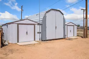 14060 Osage Rd, Apple Valley, CA 92307 - Photo 3