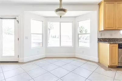 16245 Ridge View Drive, Apple Valley, CA 92307 - Photo 37