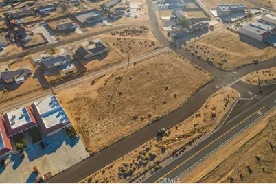 706 Outer Hwy 18, Apple Valley, CA 92307 - Photo 7