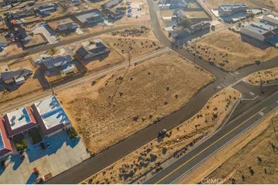 706 Outer Hwy 18 S, Apple Valley, CA 92307 - Photo 7