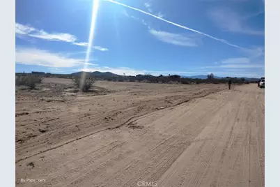 60649 Stagemans, Landers, CA 92285 - Photo 1