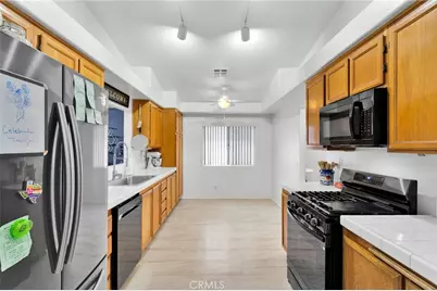 14463 Hillsborough Dr., Victorville, CA 92392 - Photo 11