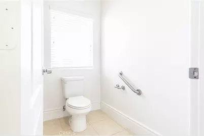 16233 Ridge View Drive, Apple Valley, CA 92307 - Photo 41