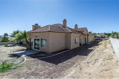 16233 Ridge View Drive, Apple Valley, CA 92307 - Photo 67