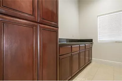 16233 Ridge View Drive, Apple Valley, CA 92307 - Photo 19