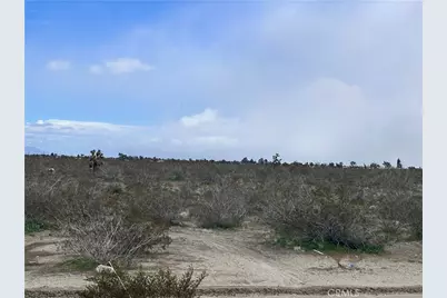 0 30980410, Phelan, CA 92371 - Photo 15