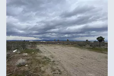 0 30980410, Phelan, CA 92371 - Photo 5