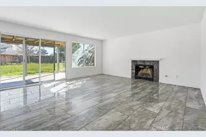 16261 Lake View Lane, Apple Valley, CA 92307 - Photo 17