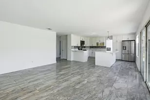 16261 Lake View Ln, Apple Valley, CA 92307 - Photo 15