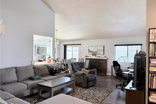 13839 Topmast Dr, Helendale, CA 92342 - Photo 3