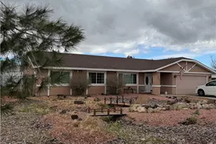 11852 Jamacha Rd, Apple Valley, CA 92308 - Photo 1