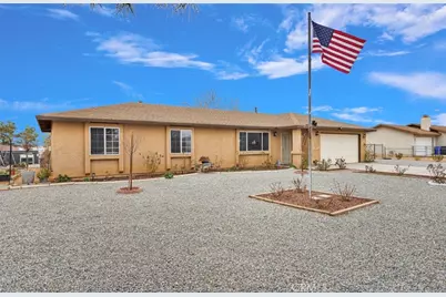 15268 Nanticoke, Apple Valley, CA 92307 - Photo 3