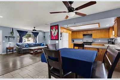 15268 Nanticoke, Apple Valley, CA 92307 - Photo 7