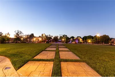 12260 Desert Rose Way, Oak Hills, CA 92344 - Photo 17