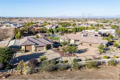 12260 Desert Rose Way, Oak Hills, CA 92344 - Photo 9