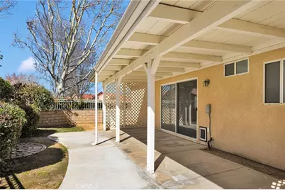 11594 Mountain Meadow Drive, Apple Valley, CA 92308 - Photo 43